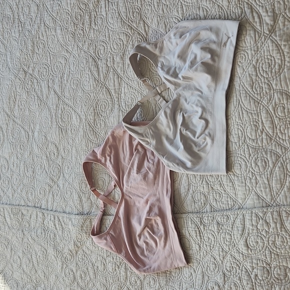 Puma XL mid-impact sports bras - Picture 1 of 4